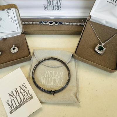 Sale Photo Thumbnail #23