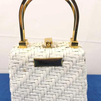 Sale Photo Thumbnail #159