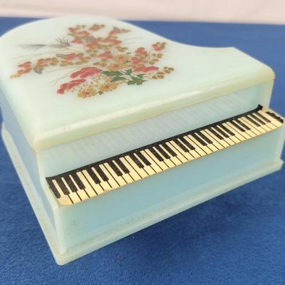 Sale Photo Thumbnail #258