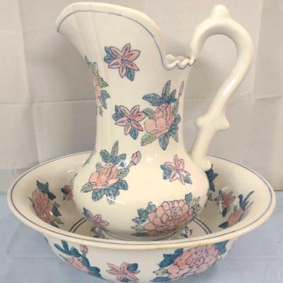 Sale Photo Thumbnail #146