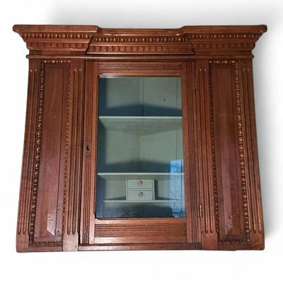 Corner Wall Curio (24 x 23)