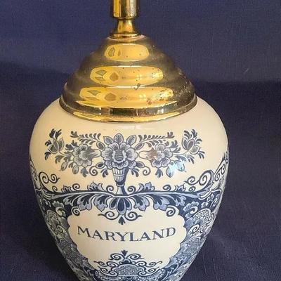 Maryland Tobacco Jar 7” H Original Delft Holland