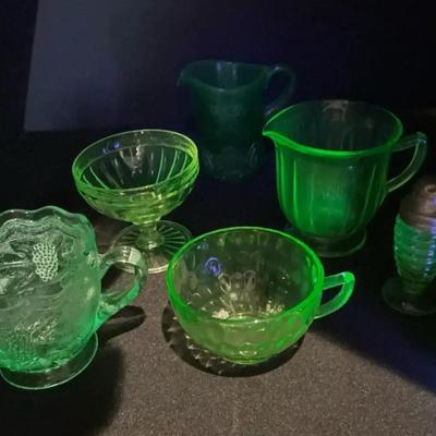 Miscellaneous Uranium Glass Items 