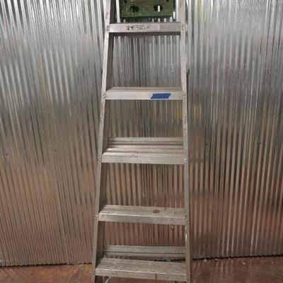 Sale Photo Thumbnail #93