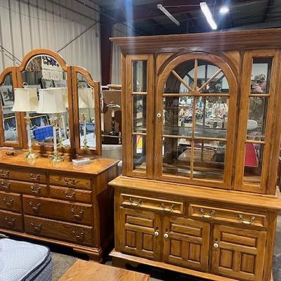 Sale Photo Thumbnail #2