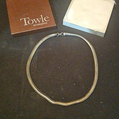 Towle SILVERSMITHS Necklace w/ Box