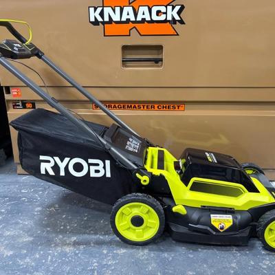 Sale Photo Thumbnail #102