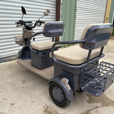 Sale Photo Thumbnail #127