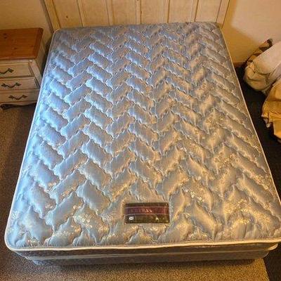 Sale Photo Thumbnail #85