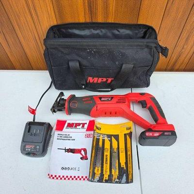 Sale Photo Thumbnail #131