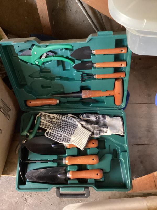 Sale Photo Thumbnail #137