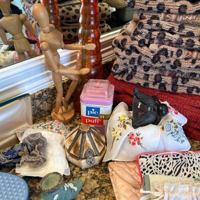 Sale Photo Thumbnail #824