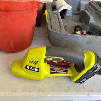 Sale Photo Thumbnail #924