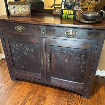 Sale Photo Thumbnail #574