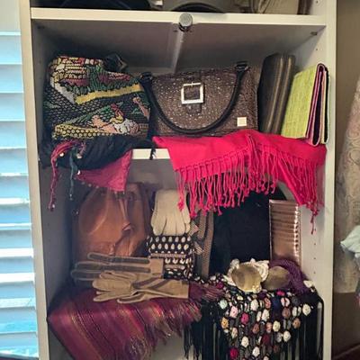 Sale Photo Thumbnail #858