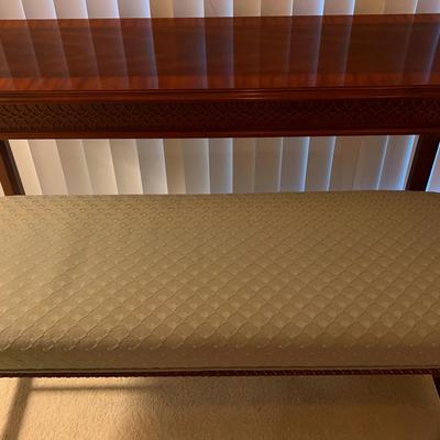 Connoissuer Herotage Side Table And Bench