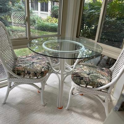 Charming Wicker Glass Table And Chairs