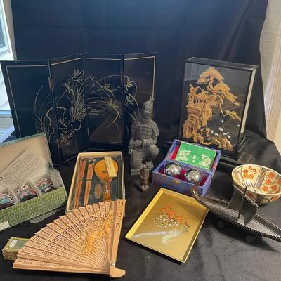 Asian Decor (11 Pieces)