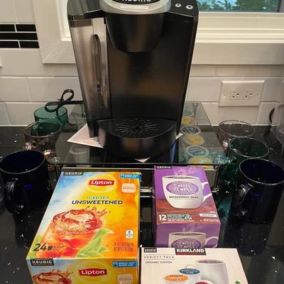 Keurig With K-Cup Caddy, Extra K-Cups & Starbucks Glass Mugs
