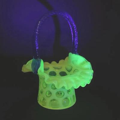 Fenton Urnaium Glass Coin Dot Cobalt Basket 
