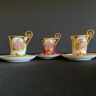 DW Karlsbaden Porzellan Demitasse Cups & Saucers