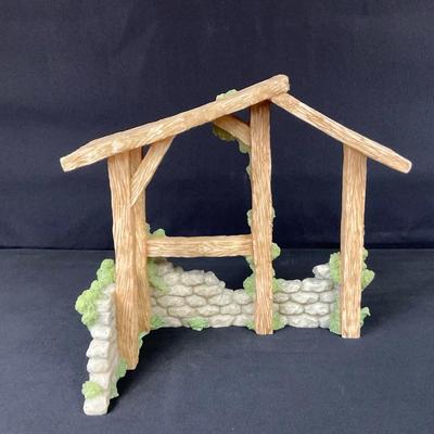 Seraphim Classics, Nativity Stable