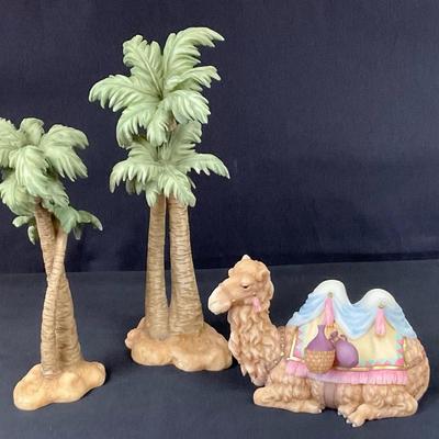 Seraphim Classics, Nativity Camel & Trees