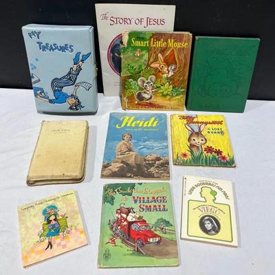 1950’s My Treasures Keepsake Box & Photos + 1940’s Childrens Books