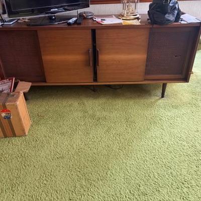 Sale Photo Thumbnail #2