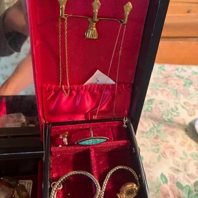 Sale Photo Thumbnail #26