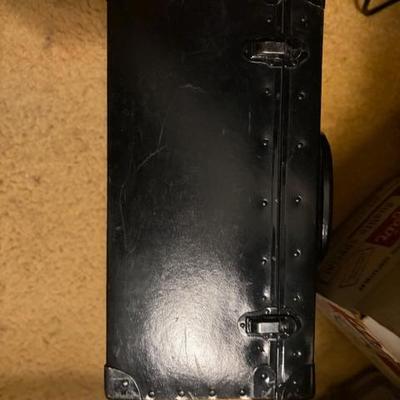 Sale Photo Thumbnail #100