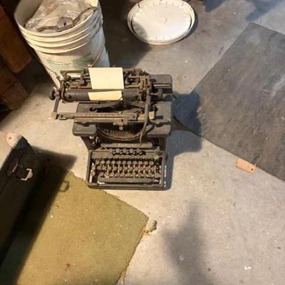 Sale Photo Thumbnail #121