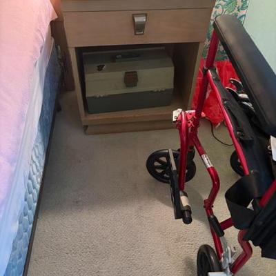 Sale Photo Thumbnail #12