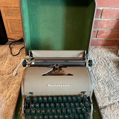 “Remington” Vintage Typewriter