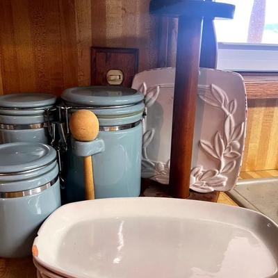 "Frankoma" Pottery, “MudPie” Dish and More