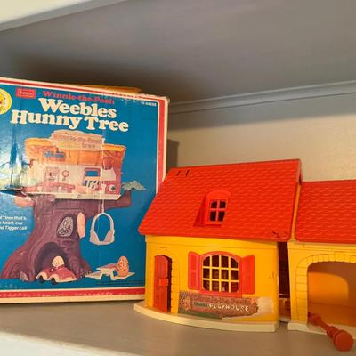 Vintage Sears Winnie -the-Pooh Weebles Hunny Tree