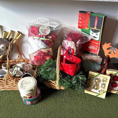 Holiday Cheer & Year-Round Charm Collection