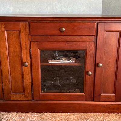 Winners Only Entertaimnet Center