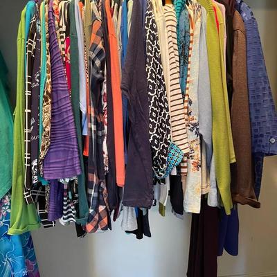 Women’s Fall Tops and Coordinates