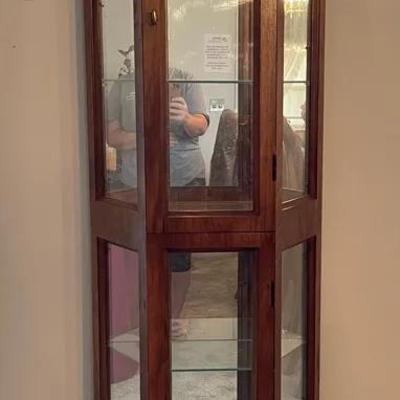 Light-Up Curio Cabinet