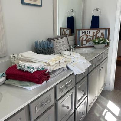 Sale Photo Thumbnail #50