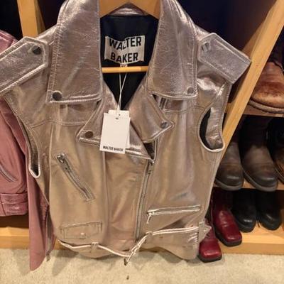 Sale Photo Thumbnail #44