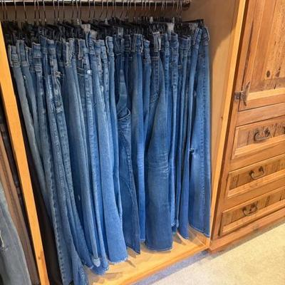 Sale Photo Thumbnail #35