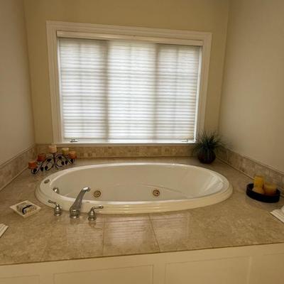 Sale Photo Thumbnail #112