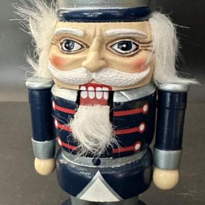 Sale Photo Thumbnail #273