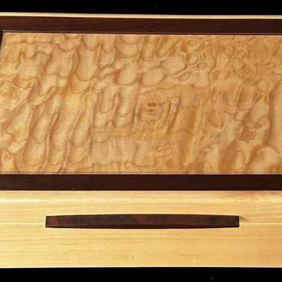 Sale Photo Thumbnail #140