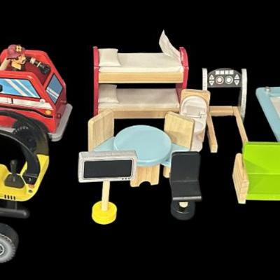 Sale Photo Thumbnail #324