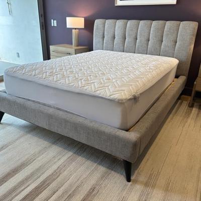 Sale Photo Thumbnail #25