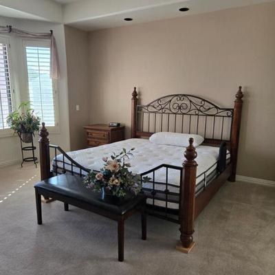 Sale Photo Thumbnail #340