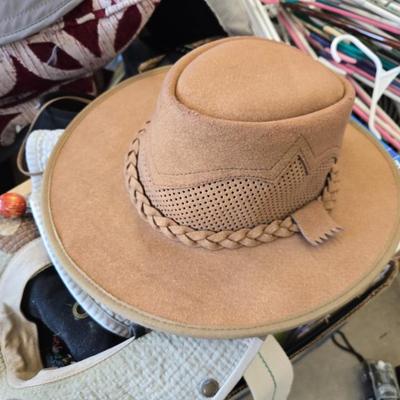 Sale Photo Thumbnail #293